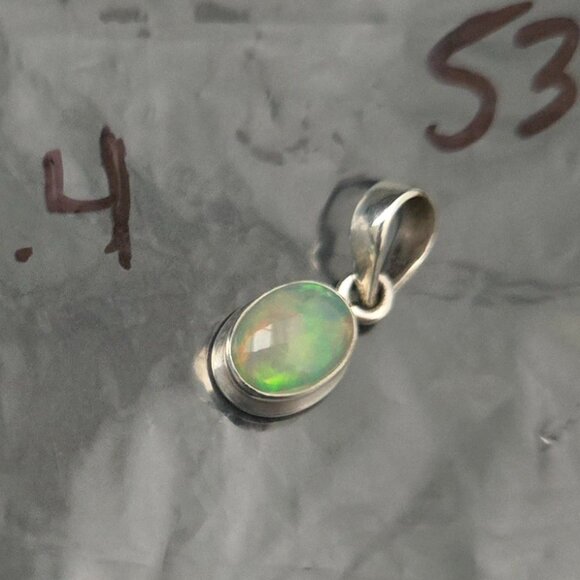 Sterling SIlver Oval Ethiopian Opal Pendant - Natural Stone - Picture 5 of 5